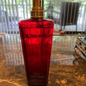Victoria’s Secret Very Sexy Fragrance Mist